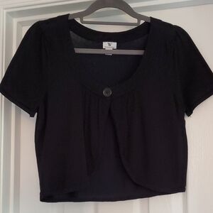 Worthington Black Short Sleeve Cardigan. Medium
